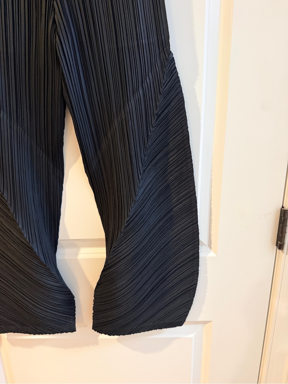 Pleats please Issey Miyake Navy Pleated Wide-Leg Pants FIRM PRICE - Picture 8 of 11